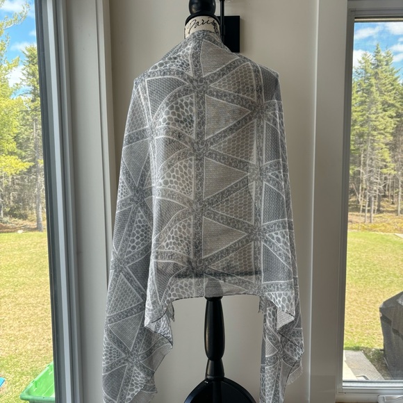 Beach Coverup Sarong Skirt Shawl Scarf - Picture 3 of 5